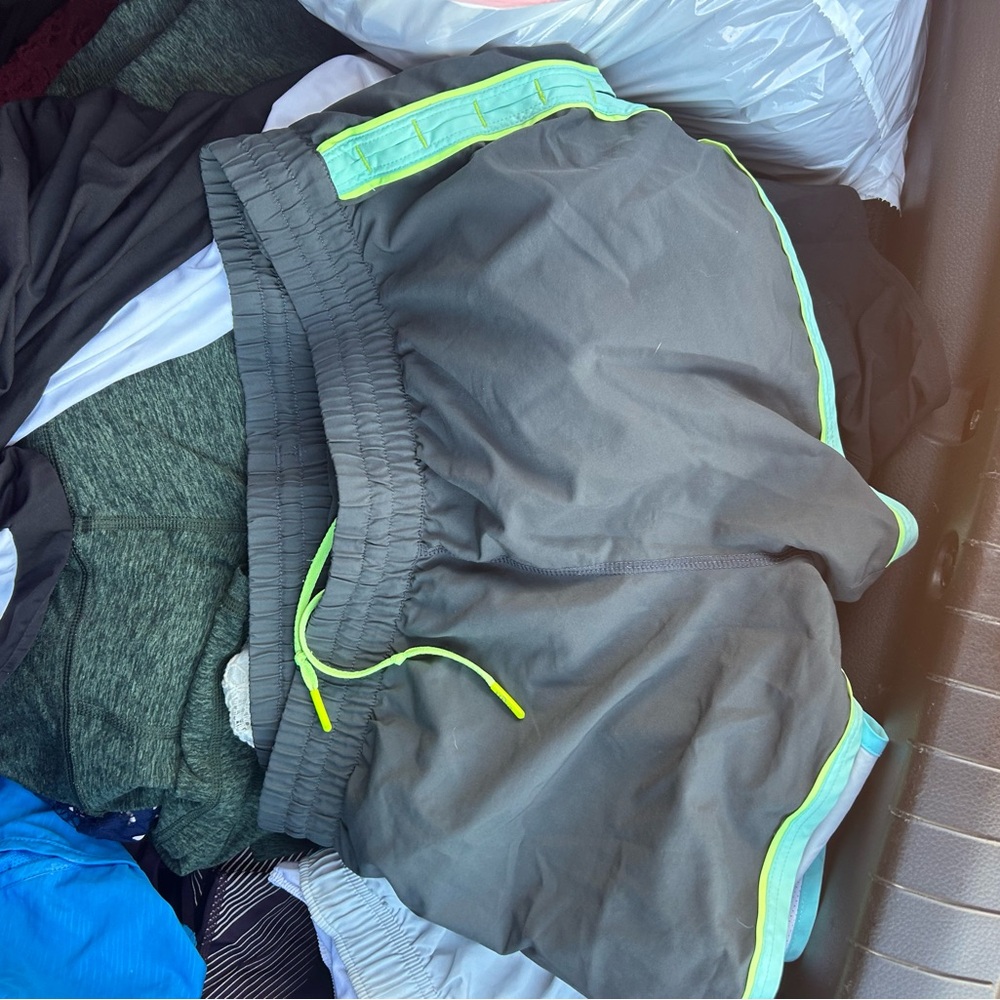 Under Armour Gray and Green Athletic Shorts Lightweight Performance